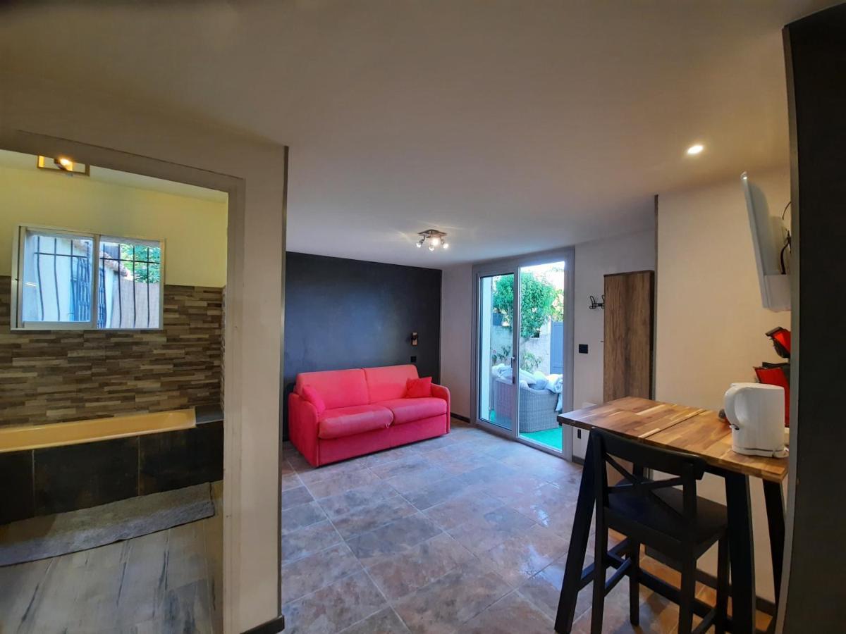 Reves De Vie Studio Morgiou Avec Terrasse Et Parking Prive Cassis Exterior foto