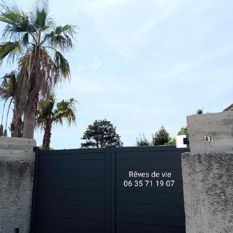 Reves De Vie Studio Morgiou Avec Terrasse Et Parking Prive Cassis Exterior foto