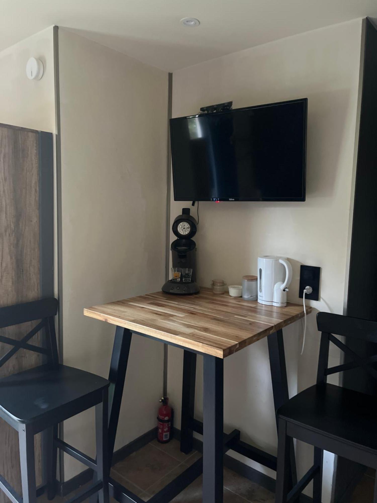 Reves De Vie Studio Morgiou Avec Terrasse Et Parking Prive Cassis Exterior foto